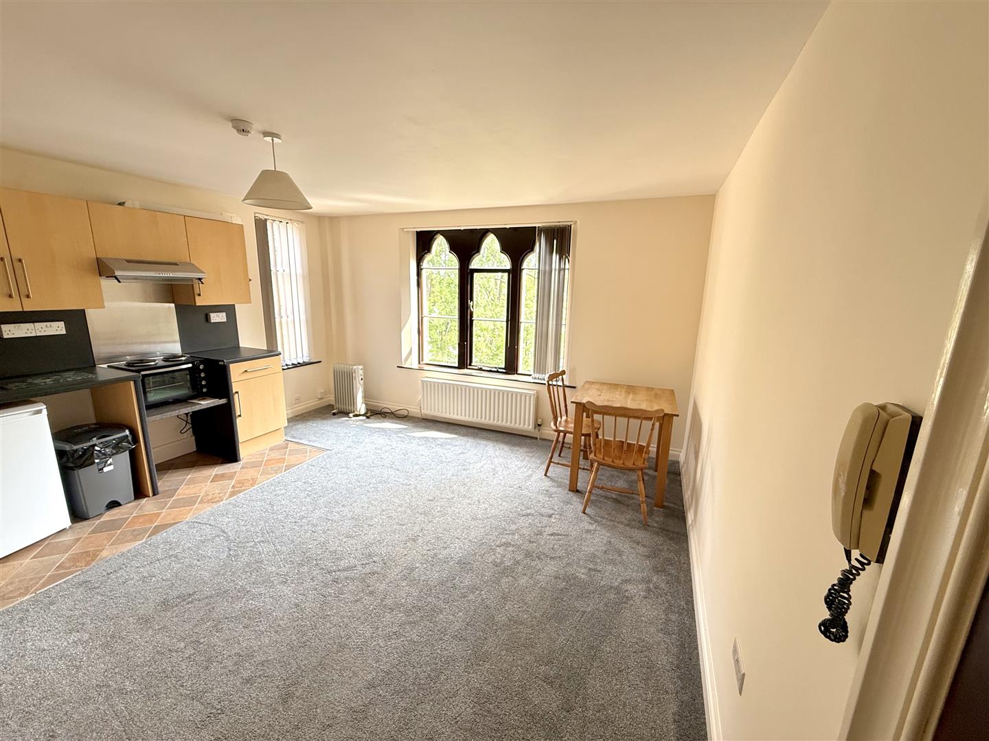 1 bed property in Sheffield Road, Chesterfield